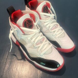 Men’s Jordan’s size 11